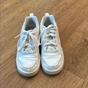 Nike | Kids Shoes | Nike Court Borough Low 2 | 6Y